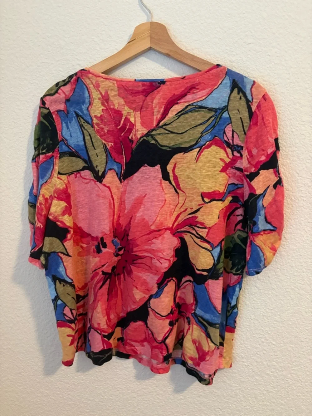 Chico's Linen Floral Short-Sleeve Top - Picture 4 of 5